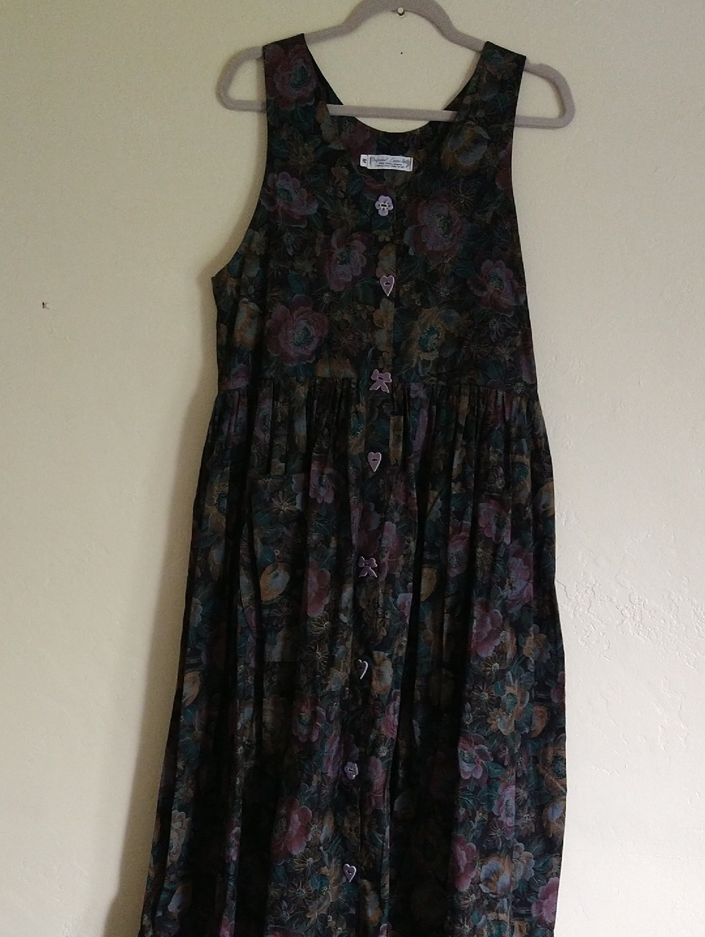 Dogwood Lane Vintage Floral Button-Front Maxi Dress in Deep Jewel Tones Size M